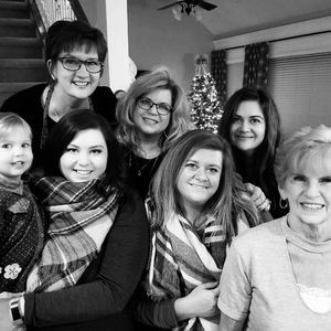 Meet your Posher, Whitney